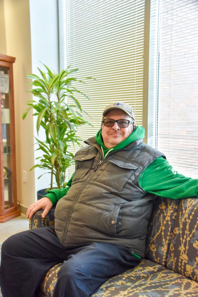 Alan-Saionz-employment